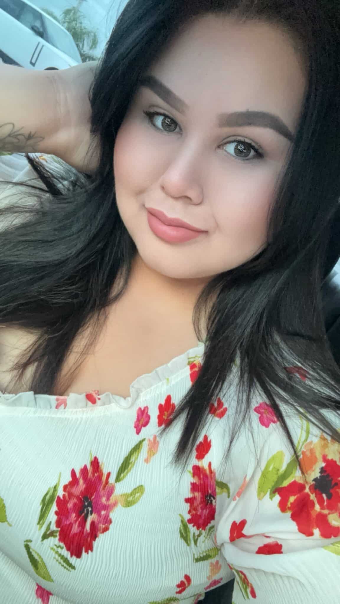 Samantha Mercado scaled 1